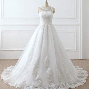 Sleeveless Lace Wedding Dress With Appliques Lace main image 0